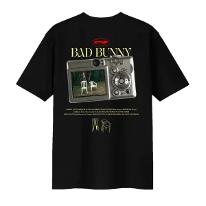 Remera Debí tirar más fotos - negro